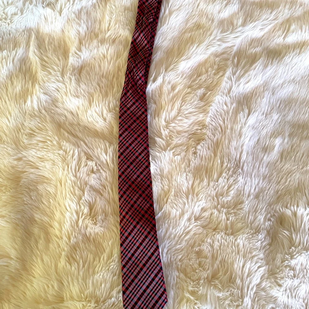 Chaps boys red and black tie